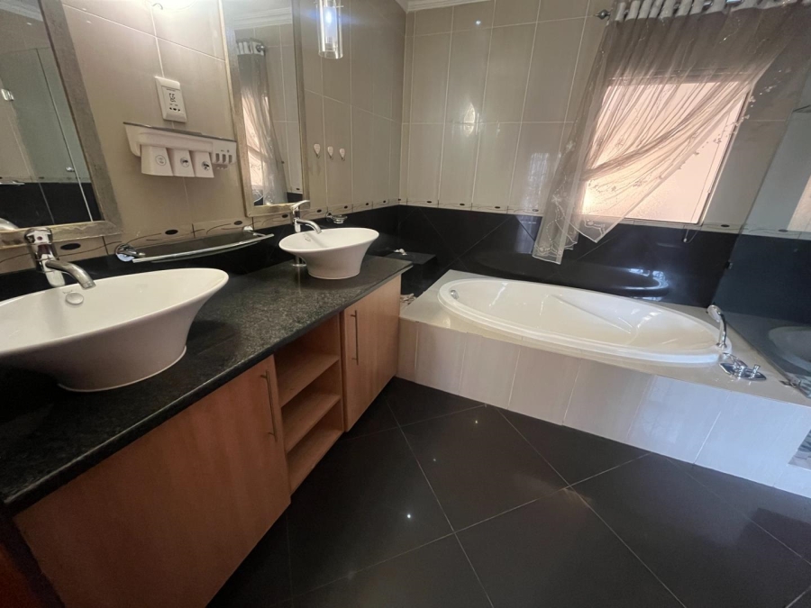 3 Bedroom Property for Sale in Elma Park Gauteng