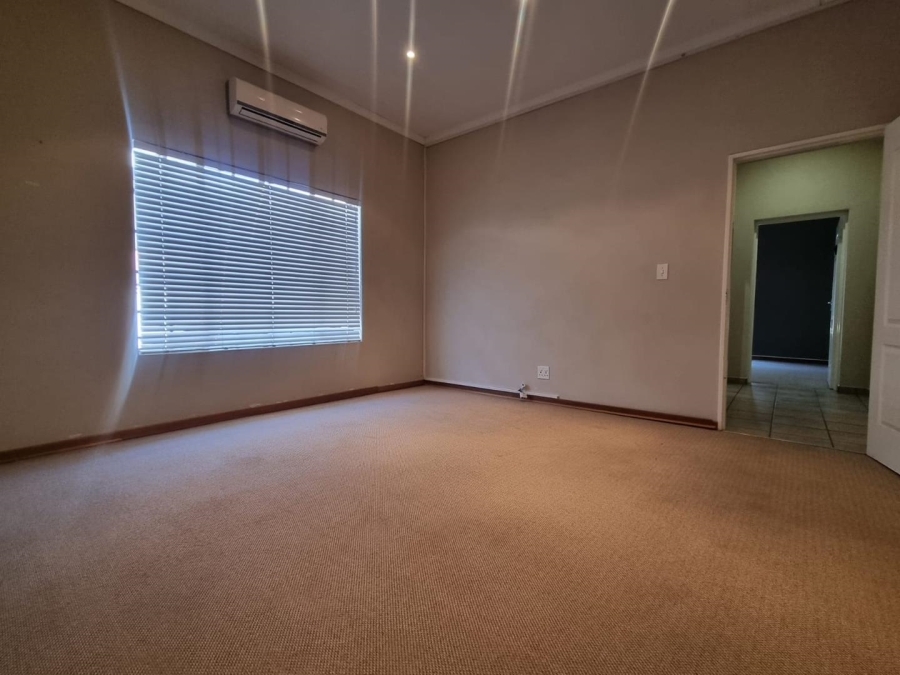 3 Bedroom Property for Sale in Northmead Gauteng