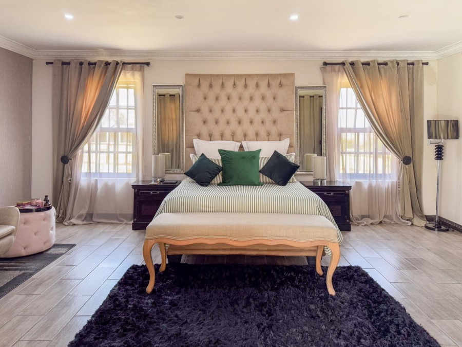5 Bedroom Property for Sale in Blue Saddle Ranches Gauteng