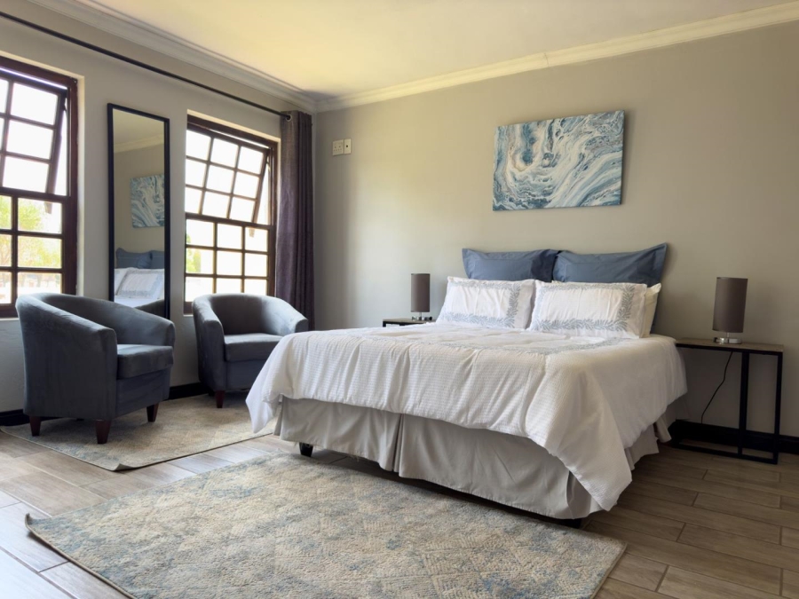 5 Bedroom Property for Sale in Blue Saddle Ranches Gauteng