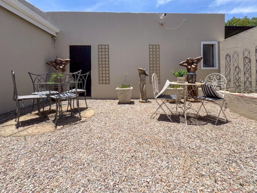 5 Bedroom Property for Sale in Blue Saddle Ranches Gauteng