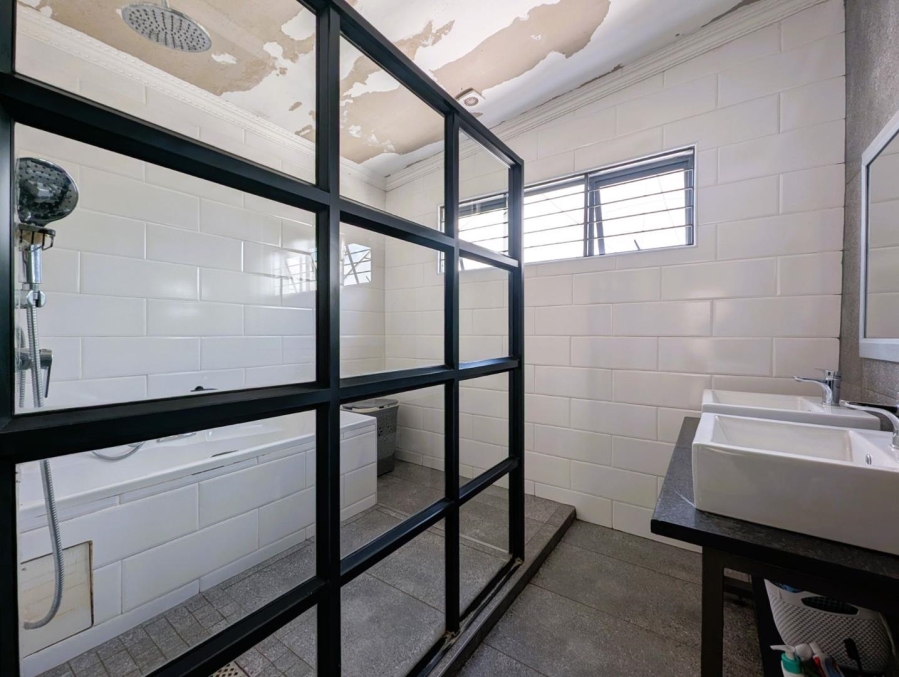4 Bedroom Property for Sale in Drumblade A H Gauteng