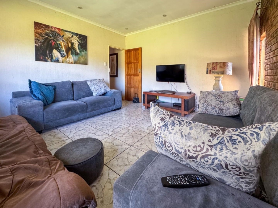 4 Bedroom Property for Sale in Blue Saddle Ranches Gauteng