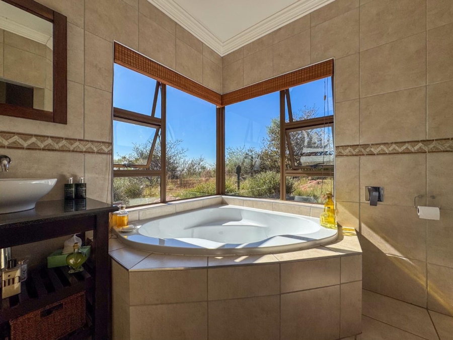 3 Bedroom Property for Sale in Blue Saddle Ranches Gauteng