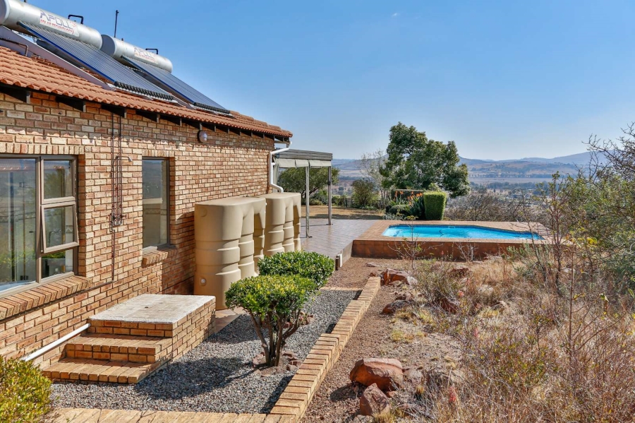 3 Bedroom Property for Sale in Blue Saddle Ranches Gauteng