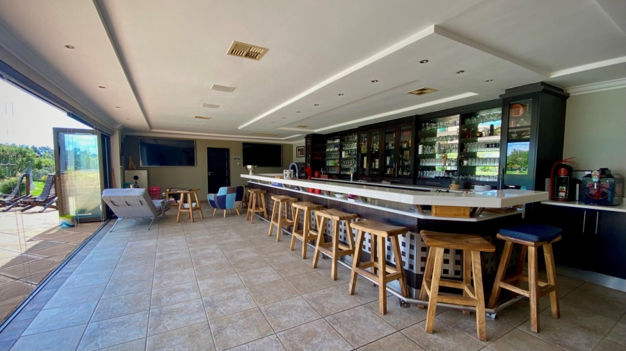 6 Bedroom Property for Sale in Blue Saddle Ranches Gauteng