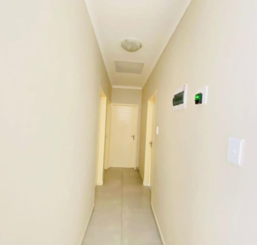 3 Bedroom Property for Sale in Blue Hills Gauteng