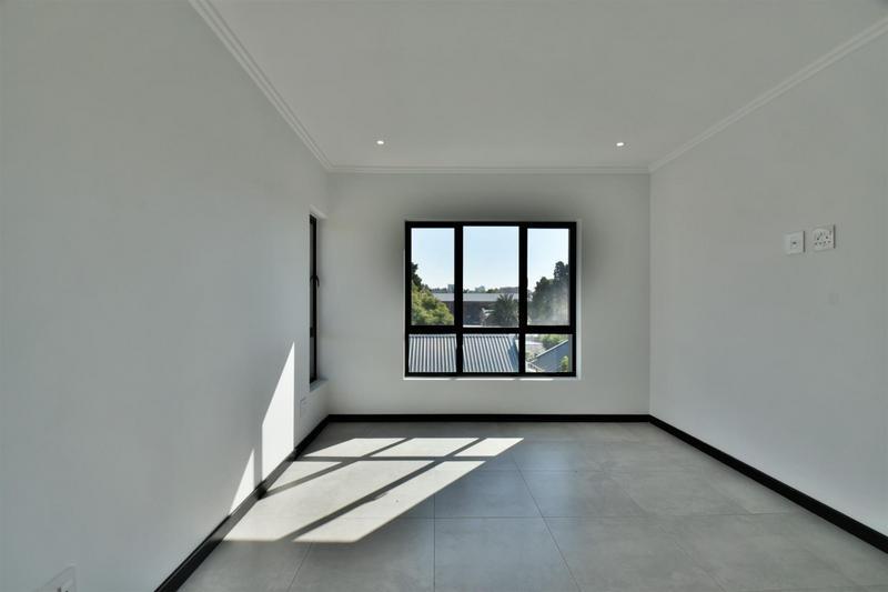 2 Bedroom Property for Sale in Strathavon Gauteng