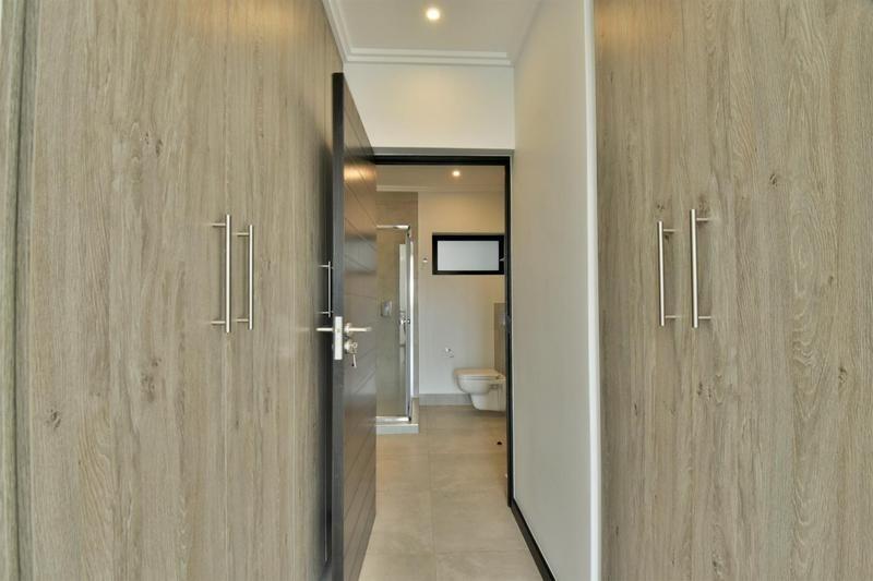 2 Bedroom Property for Sale in Strathavon Gauteng