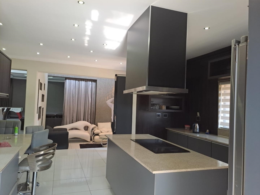 4 Bedroom Property for Sale in Leachville Gauteng