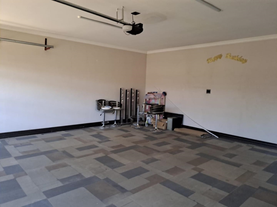 4 Bedroom Property for Sale in Leachville Gauteng