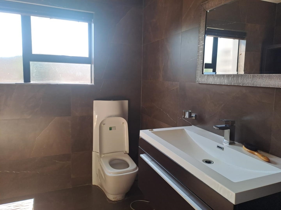 4 Bedroom Property for Sale in Leachville Gauteng