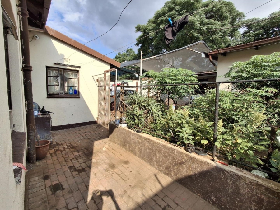 3 Bedroom Property for Sale in Bezuidenhout Valley Gauteng