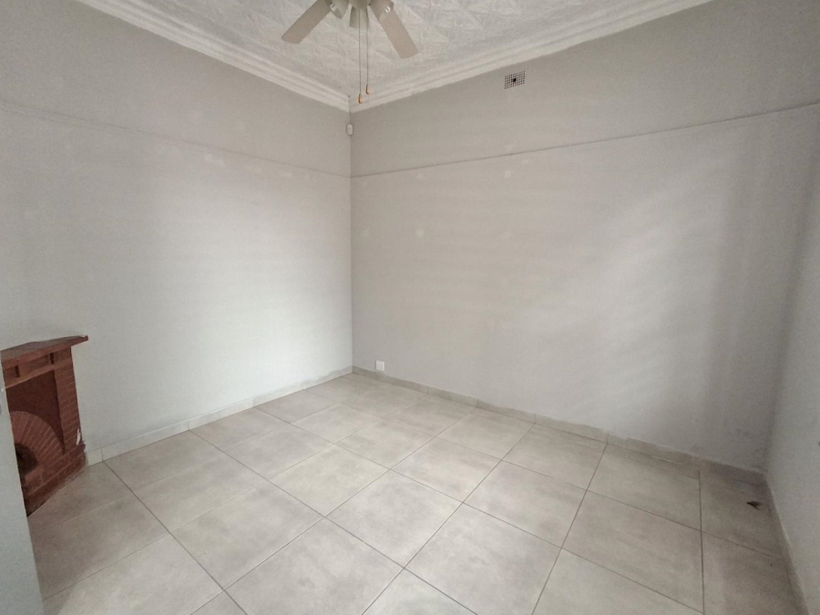 2 Bedroom Property for Sale in Bezuidenhout Valley Gauteng