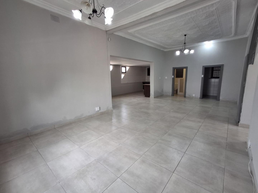 2 Bedroom Property for Sale in Bezuidenhout Valley Gauteng