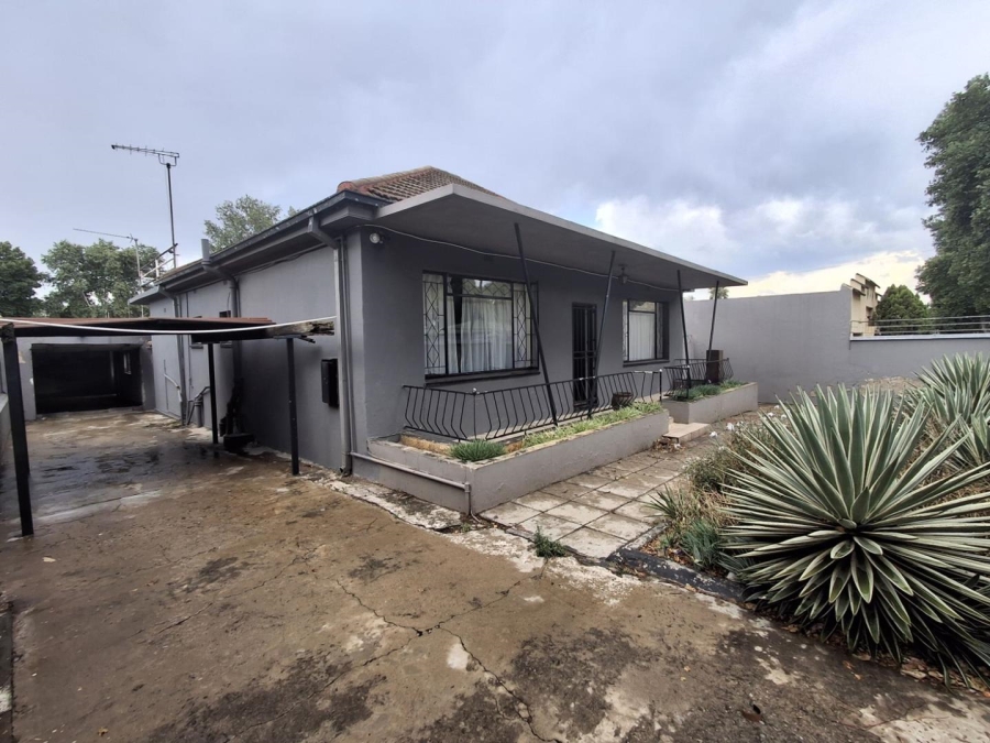 3 Bedroom Property for Sale in Bezuidenhout Valley Gauteng