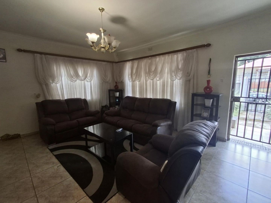 3 Bedroom Property for Sale in Bezuidenhout Valley Gauteng