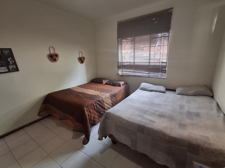 3 Bedroom Property for Sale in Bezuidenhout Valley Gauteng