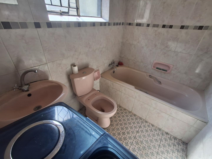 3 Bedroom Property for Sale in Bezuidenhout Valley Gauteng