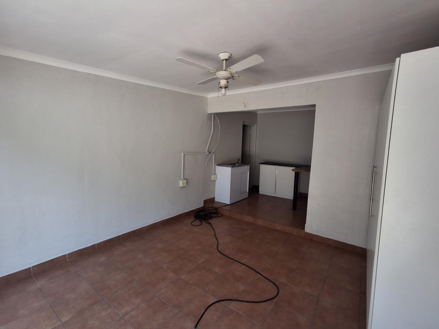 4 Bedroom Property for Sale in Bezuidenhout Valley Gauteng