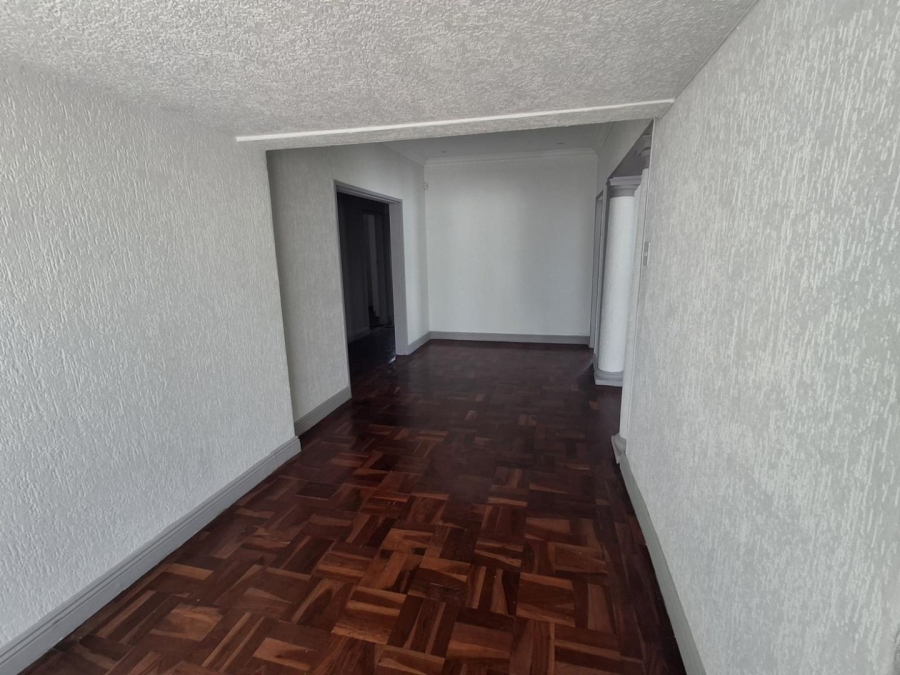 4 Bedroom Property for Sale in Bezuidenhout Valley Gauteng