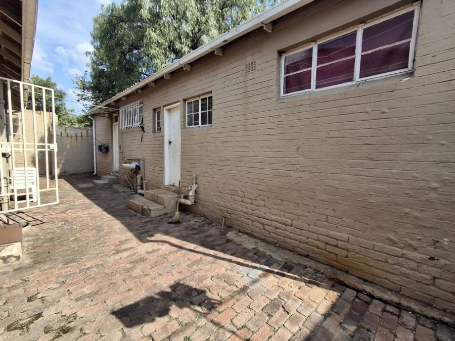 4 Bedroom Property for Sale in Orange Grove Gauteng
