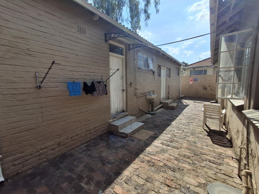 4 Bedroom Property for Sale in Orange Grove Gauteng