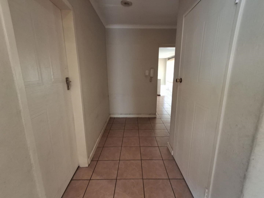 4 Bedroom Property for Sale in Orange Grove Gauteng
