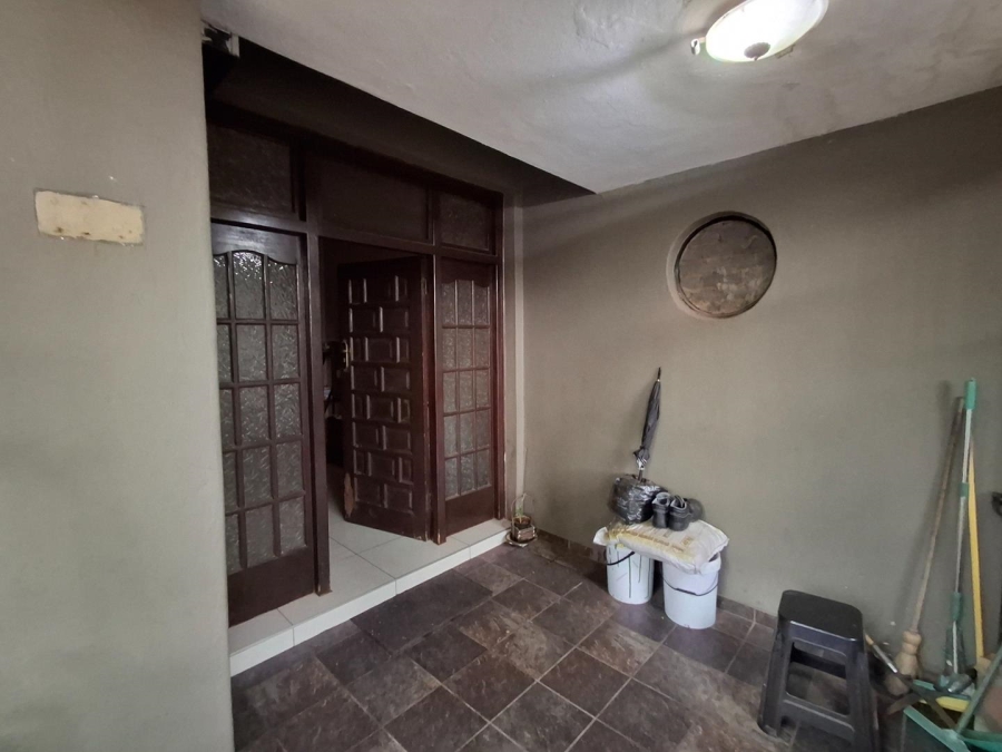3 Bedroom Property for Sale in Bezuidenhout Valley Gauteng