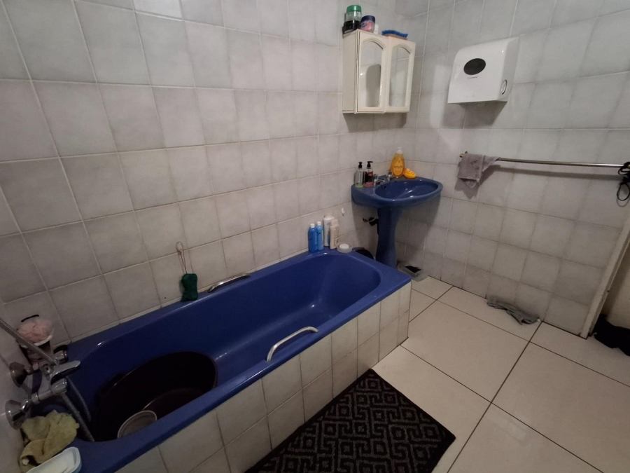 3 Bedroom Property for Sale in Bezuidenhout Valley Gauteng