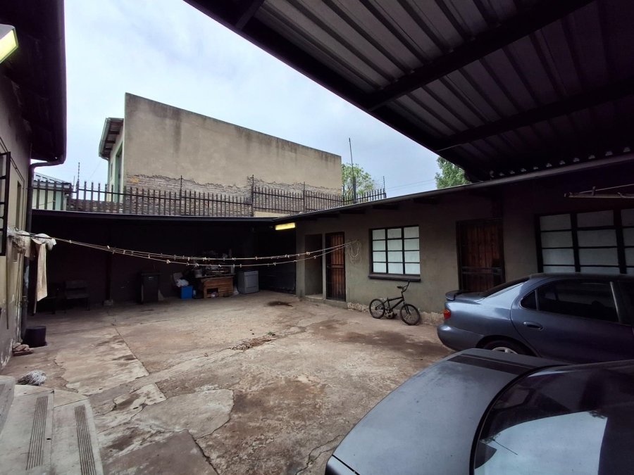 3 Bedroom Property for Sale in Bezuidenhout Valley Gauteng