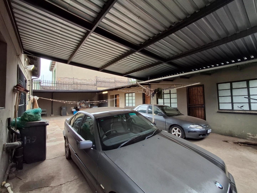 3 Bedroom Property for Sale in Bezuidenhout Valley Gauteng