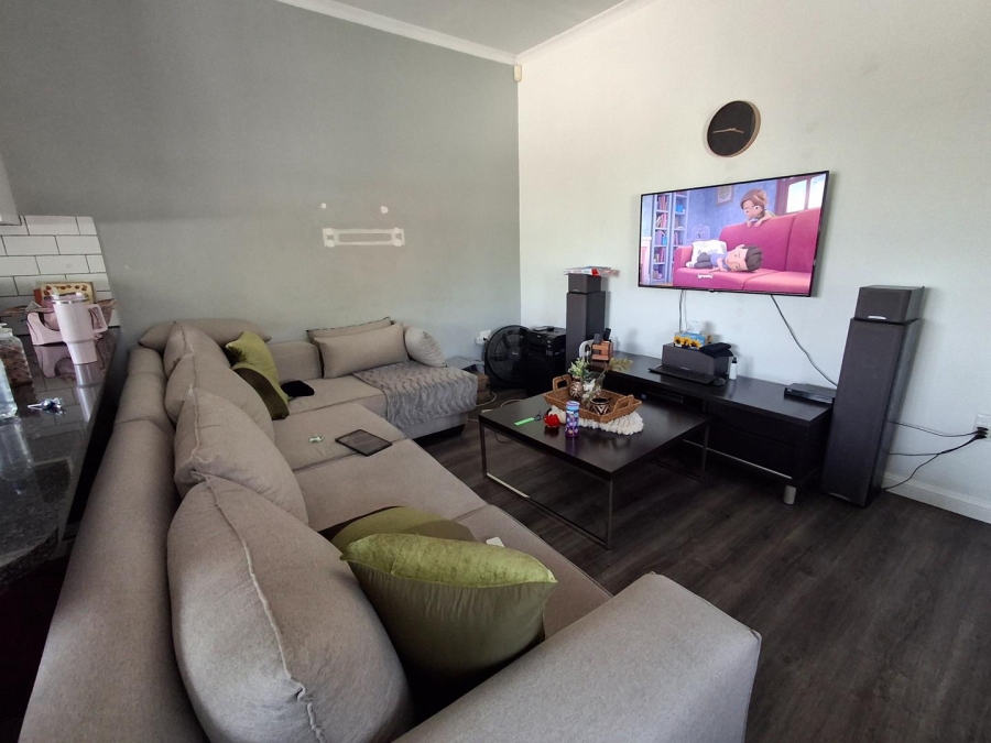 3 Bedroom Property for Sale in Bezuidenhout Valley Gauteng