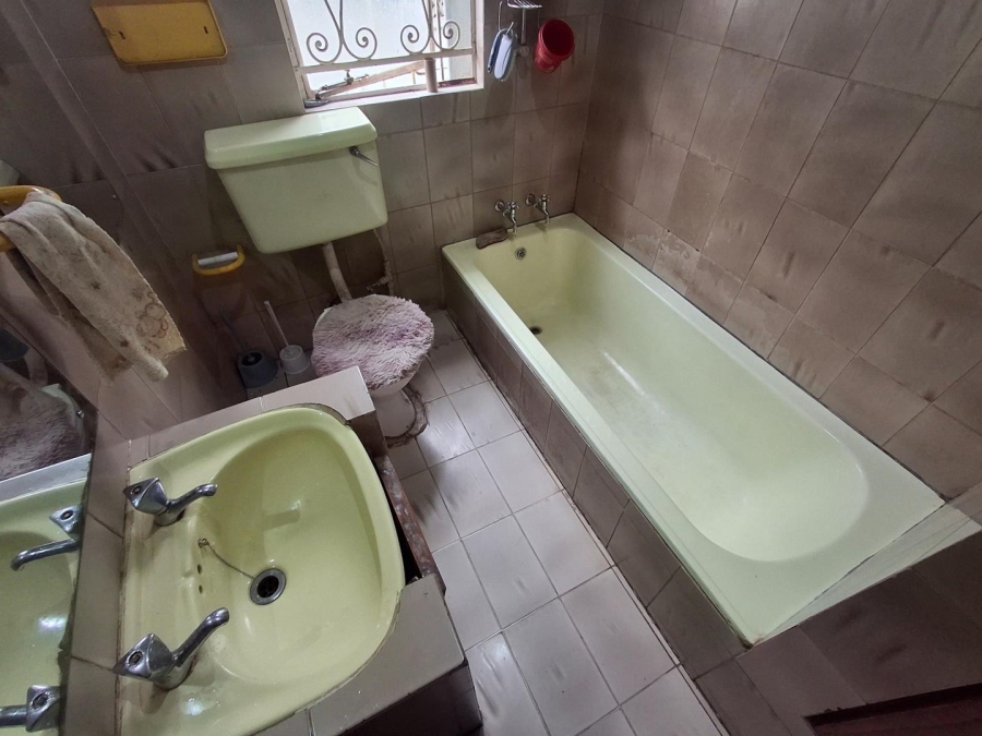 3 Bedroom Property for Sale in Bezuidenhout Valley Gauteng