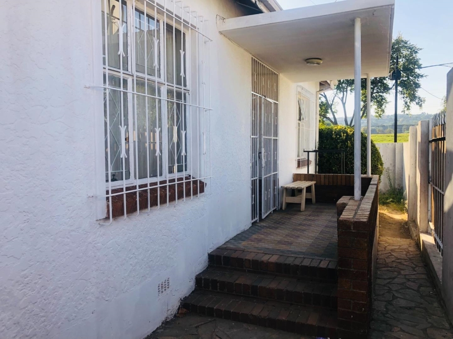 5 Bedroom Property for Sale in Bezuidenhout Valley Gauteng