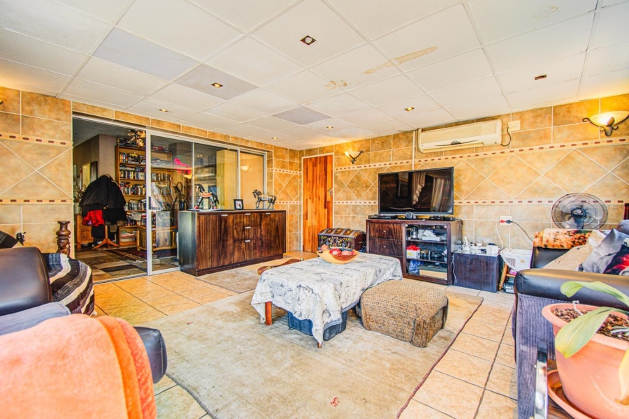 4 Bedroom Property for Sale in Marlands Gauteng