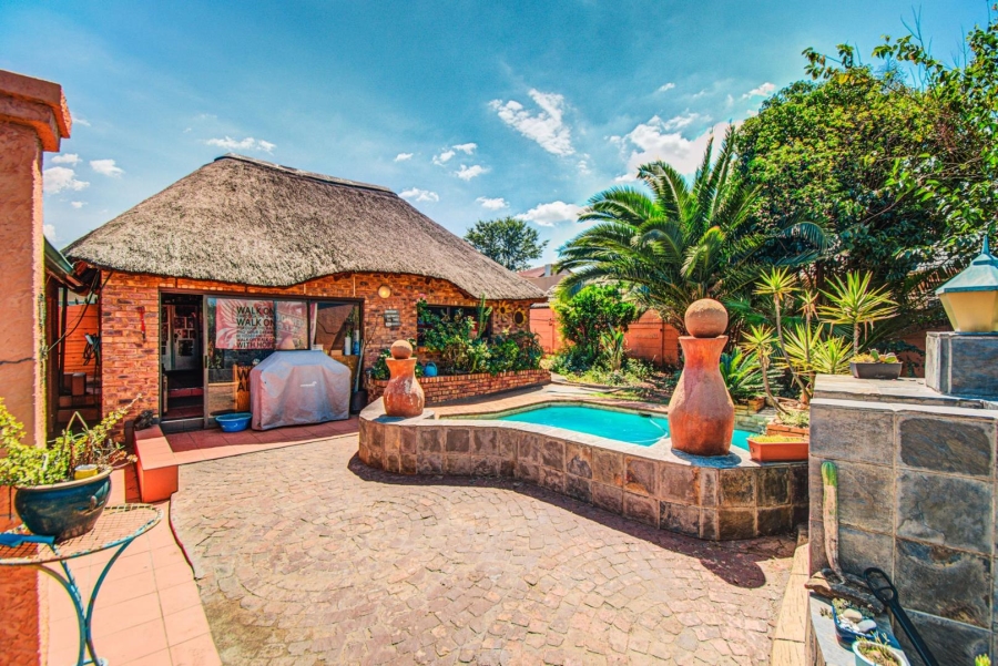 4 Bedroom Property for Sale in Marlands Gauteng
