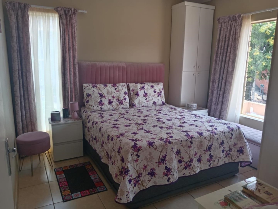 2 Bedroom Property for Sale in Primrose Hill Gauteng