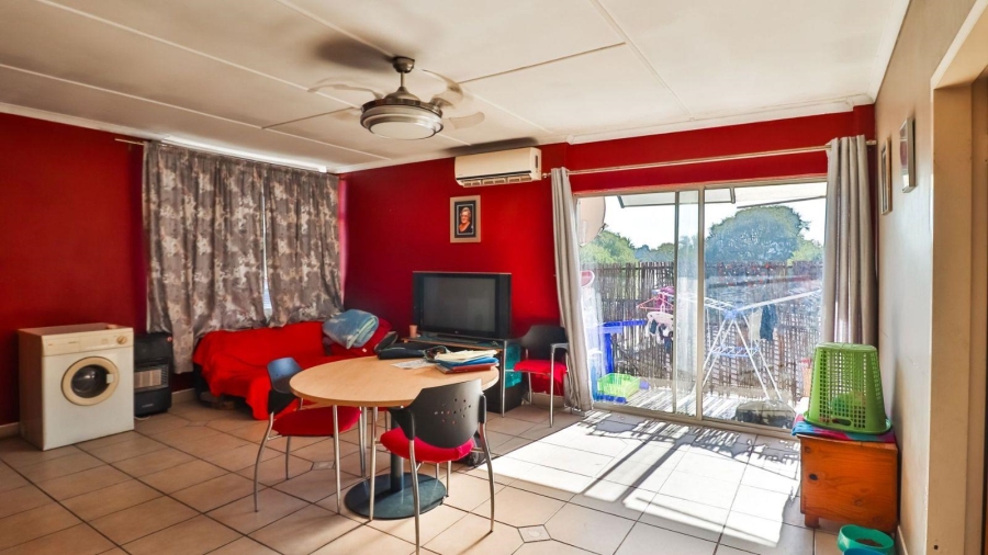 2 Bedroom Property for Sale in Marlands Gauteng