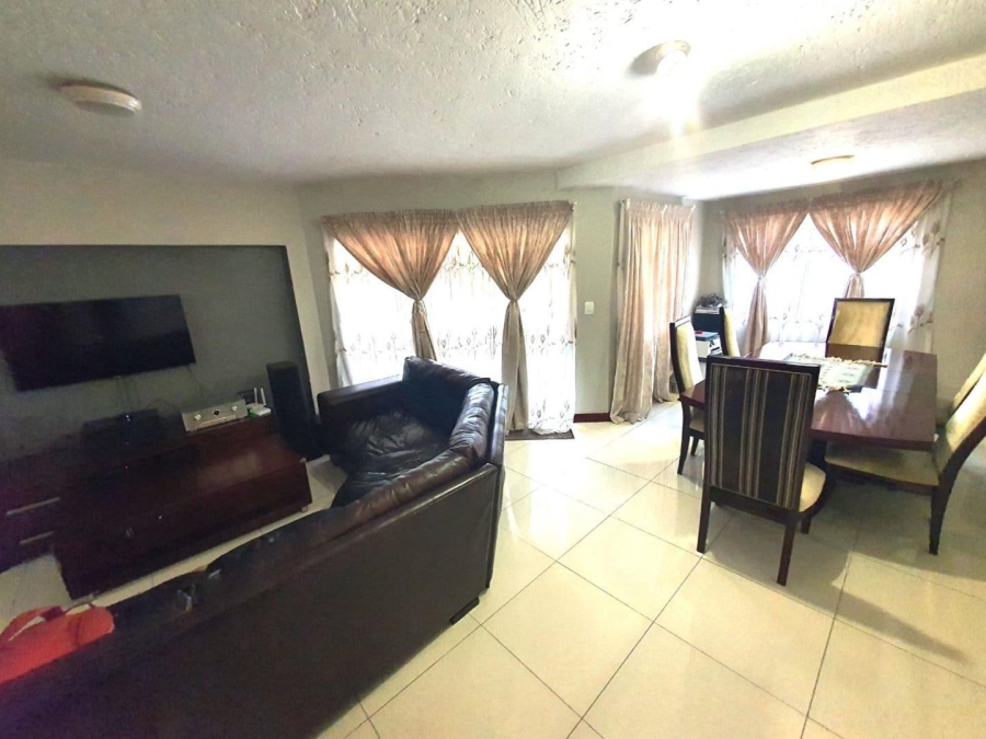 3 Bedroom Property for Sale in Bedford Gardens Gauteng