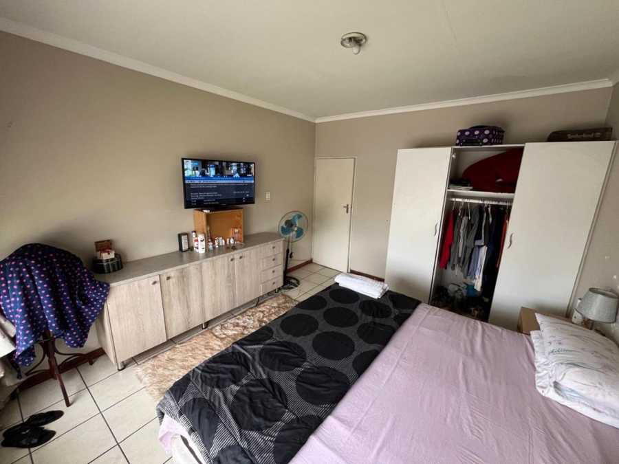 2 Bedroom Property for Sale in Primrose Gauteng