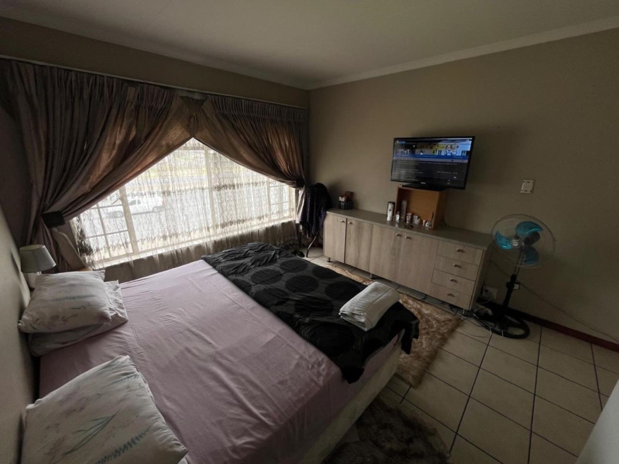 2 Bedroom Property for Sale in Primrose Gauteng