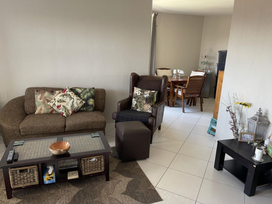2 Bedroom Property for Sale in Primrose Hill Gauteng