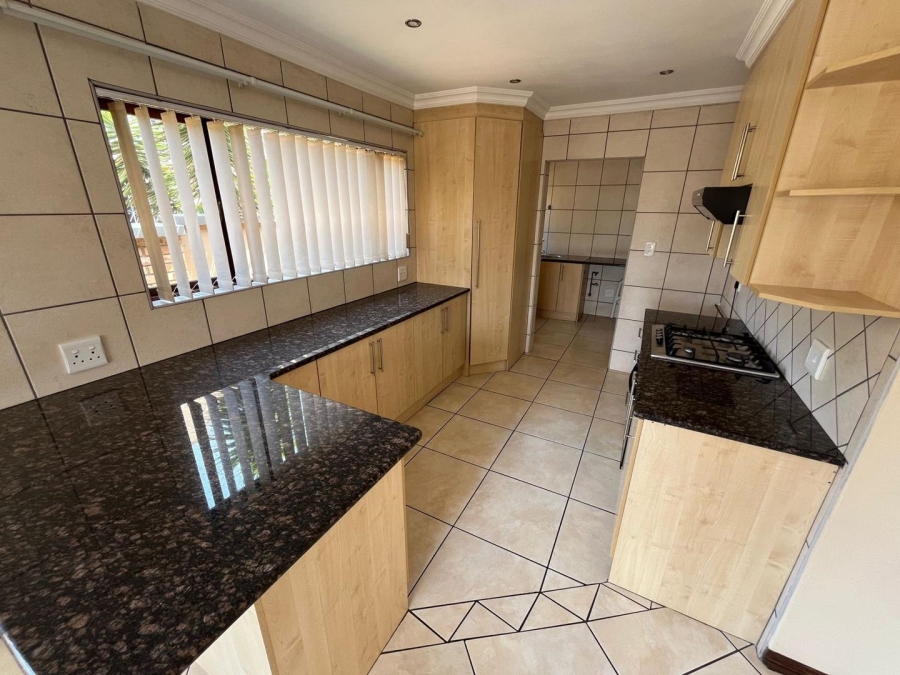3 Bedroom Property for Sale in Hughes Gauteng