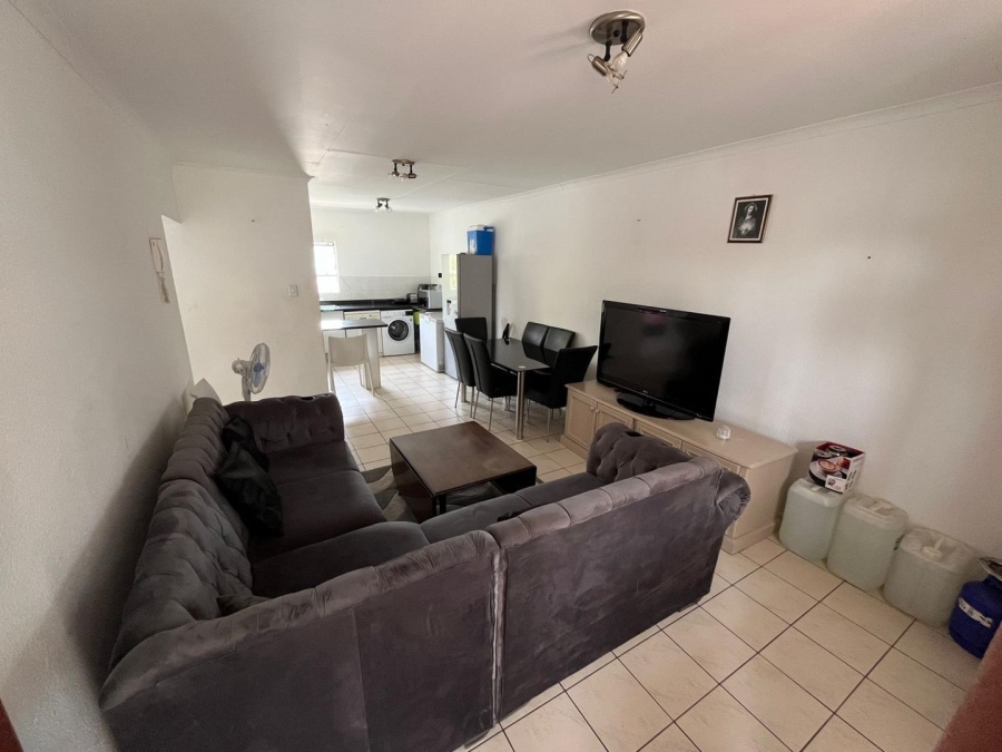 2 Bedroom Property for Sale in South Kensington Gauteng