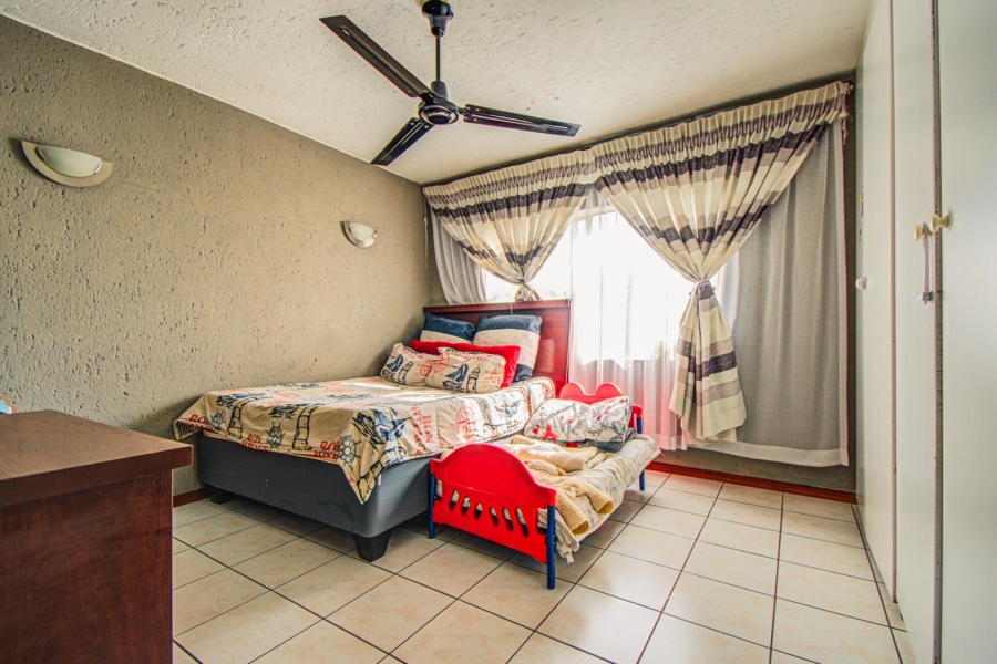 2 Bedroom Property for Sale in Malvern East Gauteng