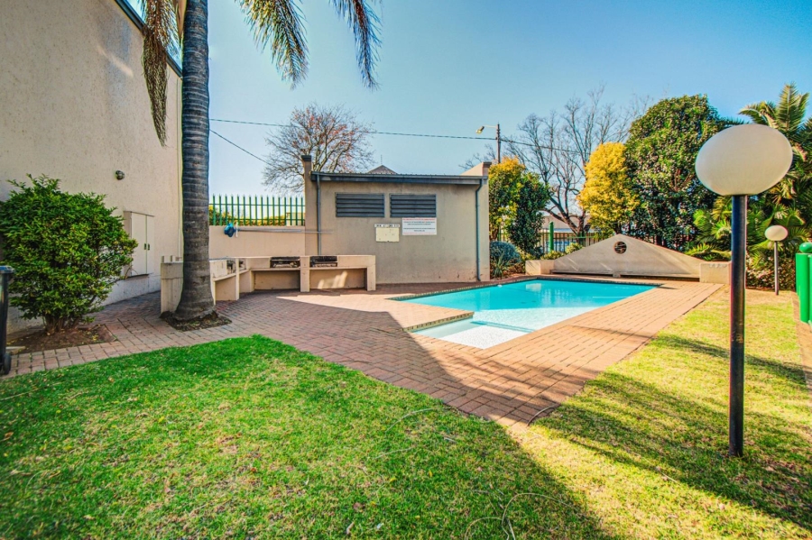 2 Bedroom Property for Sale in Malvern East Gauteng