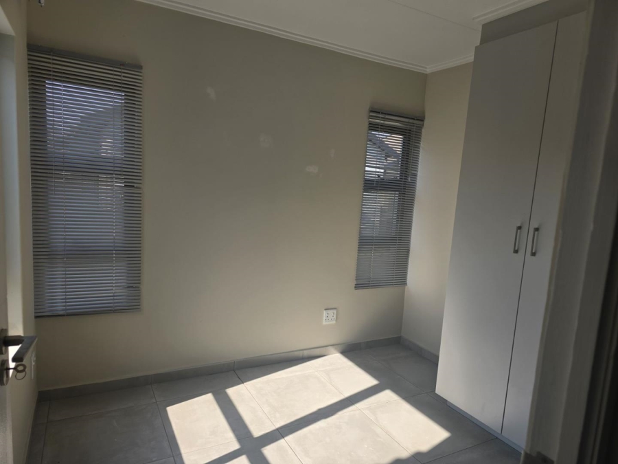 3 Bedroom Property for Sale in Broadacres Gauteng