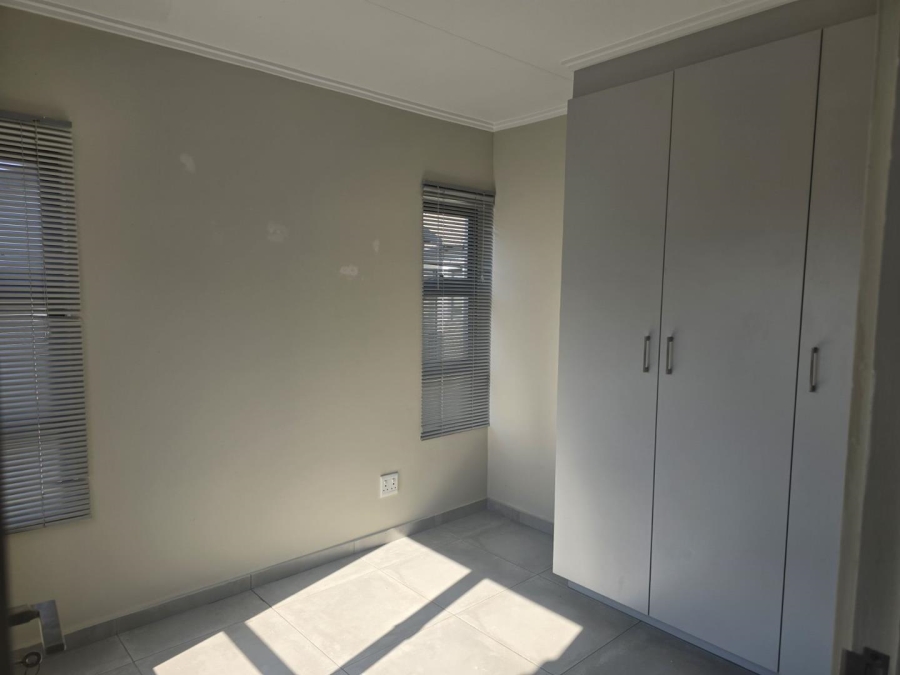 3 Bedroom Property for Sale in Broadacres Gauteng