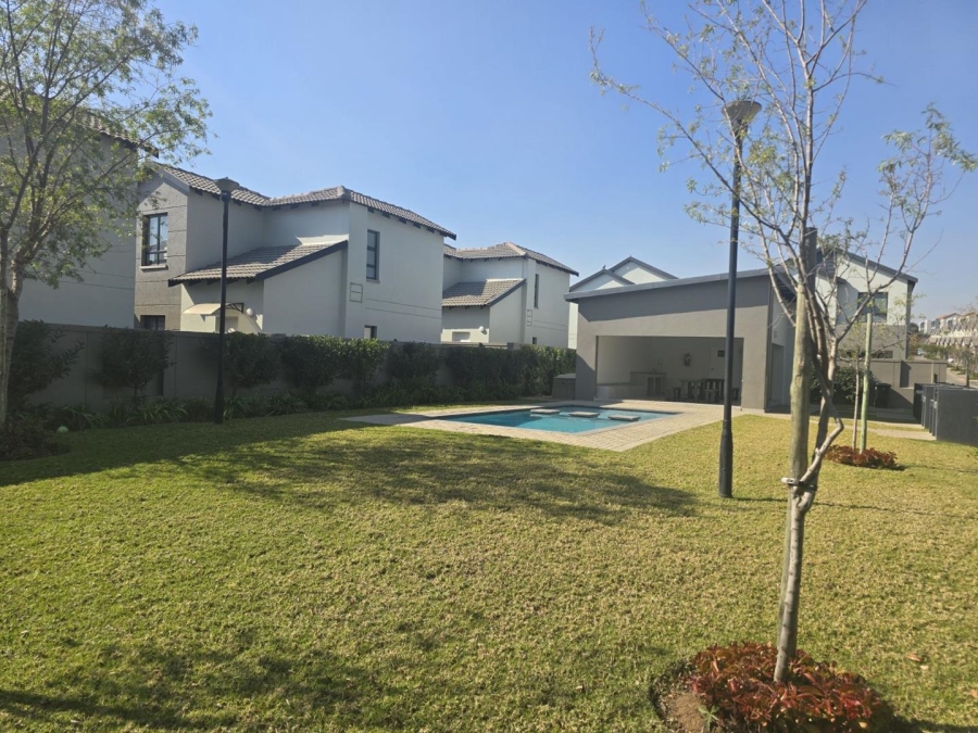 3 Bedroom Property for Sale in Broadacres Gauteng